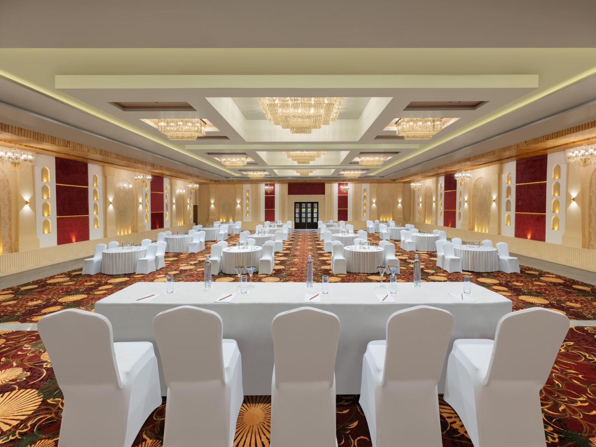 Essentia Luxury Resort & Spa Udajpur Exteriér fotografie