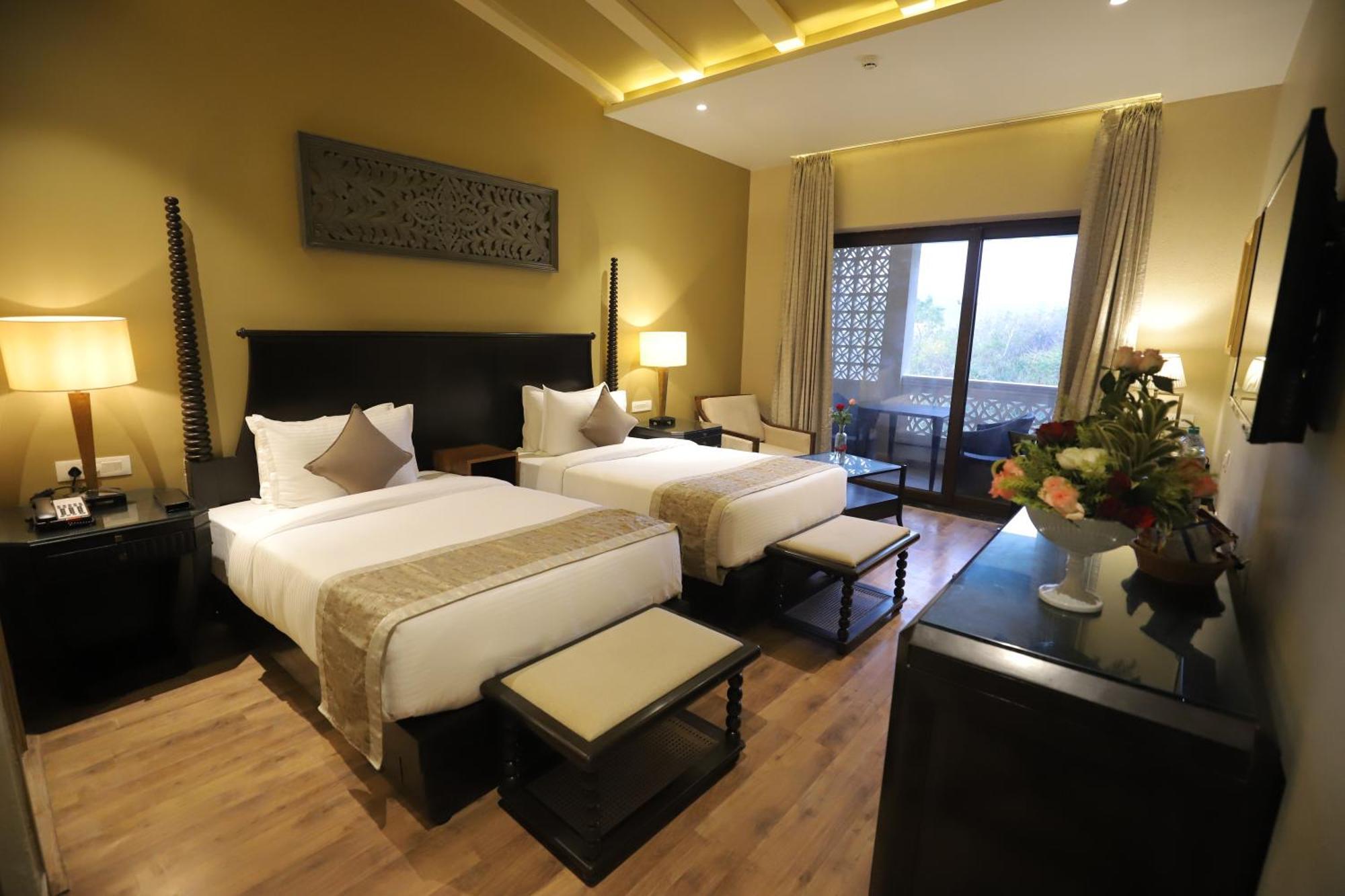 Essentia Luxury Resort & Spa Udajpur Exteriér fotografie
