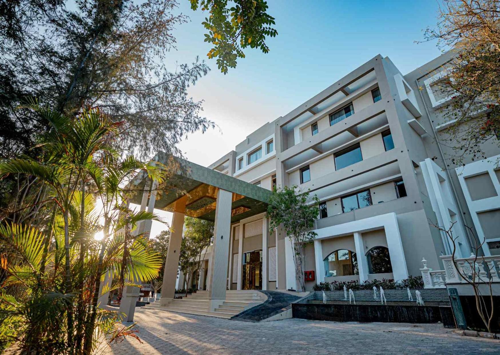 Essentia Luxury Resort & Spa Udajpur Exteriér fotografie